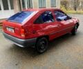 Красный Опель Кадет, объемом двигателя 1.6 л и пробегом 300 тыс. км за 1350 $, фото 1 на Automoto.ua
