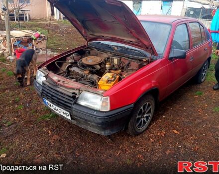 Красный Опель Кадет, объемом двигателя 1.3 л и пробегом 350 тыс. км за 600 $, фото 10 на Automoto.ua