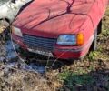Красный Опель Кадет, объемом двигателя 1.3 л и пробегом 200 тыс. км за 300 $, фото 1 на Automoto.ua