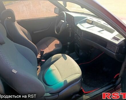 Красный Опель Кадет, объемом двигателя 1.3 л и пробегом 0 тыс. км за 1399 $, фото 10 на Automoto.ua