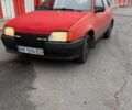 Красный Опель Кадет, объемом двигателя 1.3 л и пробегом 250 тыс. км за 800 $, фото 1 на Automoto.ua