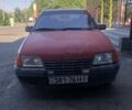 Красный Опель Кадет, объемом двигателя 1.3 л и пробегом 442 тыс. км за 750 $, фото 1 на Automoto.ua