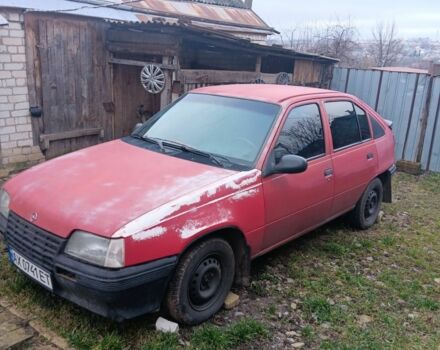Красный Опель Кадет, объемом двигателя 1.3 л и пробегом 200 тыс. км за 994 $, фото 1 на Automoto.ua