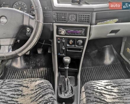 Червоний Опель Кадет, об'ємом двигуна 1.3 л та пробігом 93 тис. км за 900 $, фото 14 на Automoto.ua