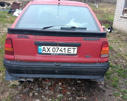 Красный Опель Кадет, объемом двигателя 1.3 л и пробегом 200 тыс. км за 994 $, фото 2 на Automoto.ua