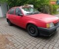 Красный Опель Кадет, объемом двигателя 1.3 л и пробегом 397 тыс. км за 580 $, фото 1 на Automoto.ua
