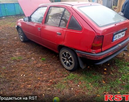 Красный Опель Кадет, объемом двигателя 1.3 л и пробегом 350 тыс. км за 600 $, фото 6 на Automoto.ua