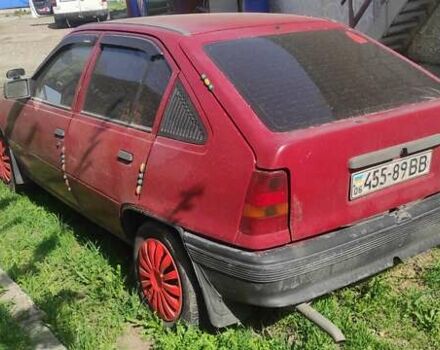 Красный Опель Кадет, объемом двигателя 1.3 л и пробегом 350 тыс. км за 800 $, фото 2 на Automoto.ua