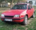 Красный Опель Кадет, объемом двигателя 1.3 л и пробегом 100 тыс. км за 1800 $, фото 1 на Automoto.ua