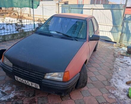 Красный Опель Кадет, объемом двигателя 1.3 л и пробегом 500 тыс. км за 412 $, фото 8 на Automoto.ua
