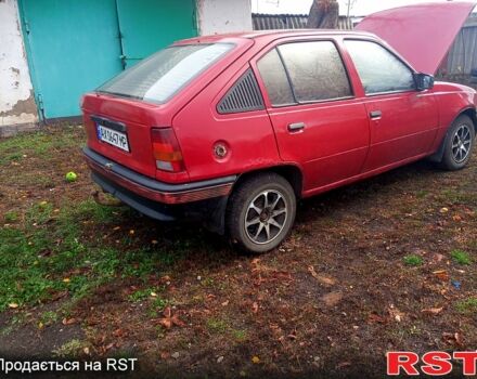 Красный Опель Кадет, объемом двигателя 1.3 л и пробегом 350 тыс. км за 600 $, фото 7 на Automoto.ua