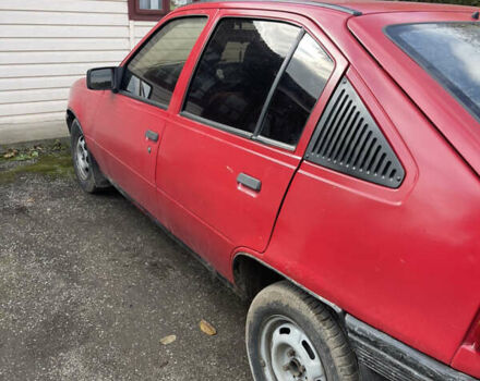 Красный Опель Кадет, объемом двигателя 0 л и пробегом 65 тыс. км за 718 $, фото 2 на Automoto.ua