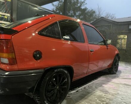 Красный Опель Кадет, объемом двигателя 1.3 л и пробегом 300 тыс. км за 900 $, фото 1 на Automoto.ua