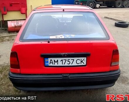 Красный Опель Кадет, объемом двигателя 1.3 л и пробегом 0 тыс. км за 800 $, фото 5 на Automoto.ua