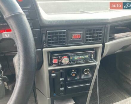 Красный Опель Кадет, объемом двигателя 1.28 л и пробегом 198 тыс. км за 800 $, фото 12 на Automoto.ua