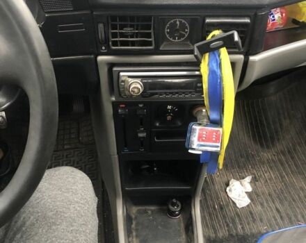 Красный Опель Кадет, объемом двигателя 1.3 л и пробегом 550 тыс. км за 700 $, фото 5 на Automoto.ua