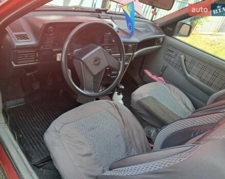 Червоний Опель Кадет, об'ємом двигуна 0 л та пробігом 200 тис. км за 1300 $, фото 8 на Automoto.ua