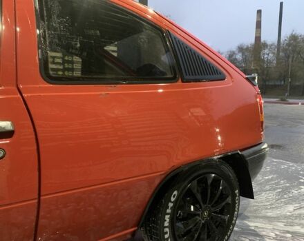 Красный Опель Кадет, объемом двигателя 1.3 л и пробегом 300 тыс. км за 900 $, фото 4 на Automoto.ua