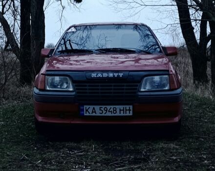 Красный Опель Кадет, объемом двигателя 2 л и пробегом 41 тыс. км за 1177 $, фото 4 на Automoto.ua