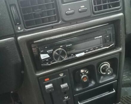 Красный Опель Кадет, объемом двигателя 1.6 л и пробегом 55 тыс. км за 873 $, фото 11 на Automoto.ua