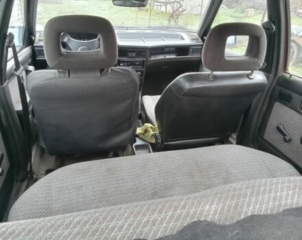 Червоний Опель Кадет, об'ємом двигуна 1.6 л та пробігом 55 тис. км за 949 $, фото 5 на Automoto.ua