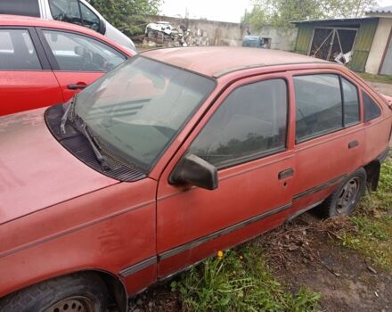 Червоний Опель Кадет, об'ємом двигуна 1 л та пробігом 1 тис. км за 500 $, фото 1 на Automoto.ua