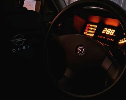 Красный Опель Кадет, объемом двигателя 1.6 л и пробегом 222 тыс. км за 1450 $, фото 2 на Automoto.ua