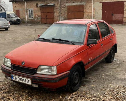 Червоний Опель Кадет, об'ємом двигуна 1.4 л та пробігом 300 тис. км за 650 $, фото 1 на Automoto.ua