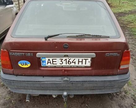 Красный Опель Кадет, объемом двигателя 1.6 л и пробегом 55 тыс. км за 873 $, фото 4 на Automoto.ua