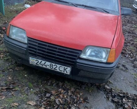 Красный Опель Кадет, объемом двигателя 1.3 л и пробегом 3 тыс. км за 473 $, фото 3 на Automoto.ua