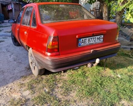 Красный Опель Кадет, объемом двигателя 1.7 л и пробегом 500 тыс. км за 1500 $, фото 2 на Automoto.ua