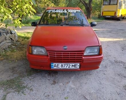 Красный Опель Кадет, объемом двигателя 1.7 л и пробегом 500 тыс. км за 1500 $, фото 1 на Automoto.ua