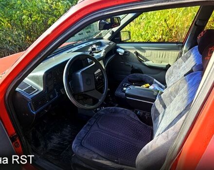 Красный Опель Кадет, объемом двигателя 1.3 л и пробегом 300 тыс. км за 1190 $, фото 2 на Automoto.ua