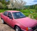 Красный Опель Кадет, объемом двигателя 1.3 л и пробегом 0 тыс. км за 790 $, фото 1 на Automoto.ua