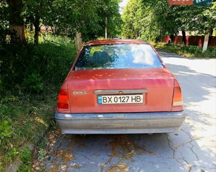 Красный Опель Кадет, объемом двигателя 1.3 л и пробегом 200 тыс. км за 650 $, фото 1 на Automoto.ua