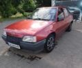 Красный Опель Кадет, объемом двигателя 1.3 л и пробегом 100 тыс. км за 1300 $, фото 1 на Automoto.ua