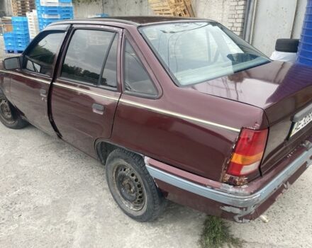 Красный Опель Кадет, объемом двигателя 1.6 л и пробегом 300 тыс. км за 650 $, фото 6 на Automoto.ua