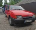 Червоний Опель Кадет, об'ємом двигуна 1.6 л та пробігом 400 тис. км за 1050 $, фото 4 на Automoto.ua