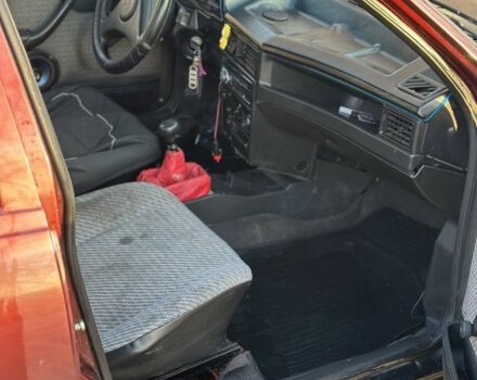 Красный Опель Кадет, объемом двигателя 1.4 л и пробегом 300 тыс. км за 786 $, фото 7 на Automoto.ua