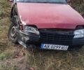 Красный Опель Кадет, объемом двигателя 1.3 л и пробегом 333 тыс. км за 800 $, фото 1 на Automoto.ua