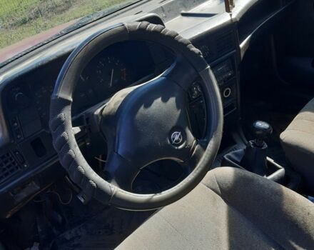 Червоний Опель Кадет, об'ємом двигуна 6 л та пробігом 1 тис. км за 702 $, фото 4 на Automoto.ua