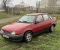 Красный Опель Кадет, объемом двигателя 1.4 л и пробегом 350 тыс. км за 900 $, фото 2 на Automoto.ua