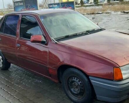 Красный Опель Кадет, объемом двигателя 1.4 л и пробегом 258 тыс. км за 1070 $, фото 1 на Automoto.ua