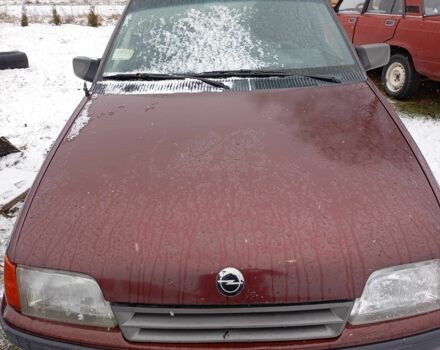 Красный Опель Кадет, объемом двигателя 1.6 л и пробегом 2 тыс. км за 600 $, фото 9 на Automoto.ua