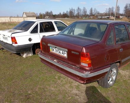 Красный Опель Кадет, объемом двигателя 1.6 л и пробегом 2 тыс. км за 600 $, фото 8 на Automoto.ua