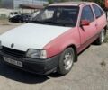 Красный Опель Кадет, объемом двигателя 1.4 л и пробегом 999 тыс. км за 950 $, фото 1 на Automoto.ua