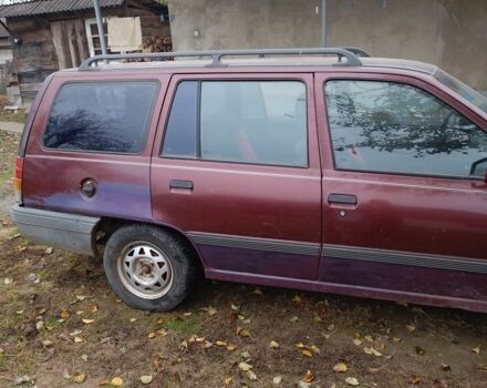 Красный Опель Кадет, объемом двигателя 1 л и пробегом 1000 тыс. км за 400 $, фото 5 на Automoto.ua