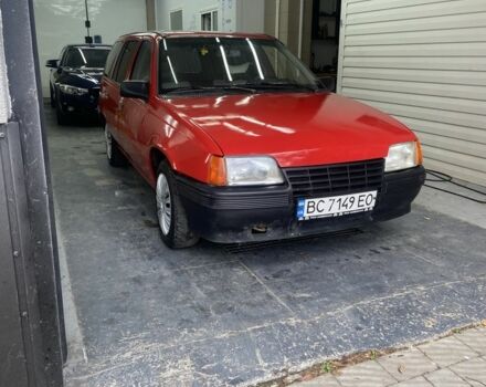 Червоний Опель Кадет, об'ємом двигуна 1.8 л та пробігом 250 тис. км за 720 $, фото 6 на Automoto.ua