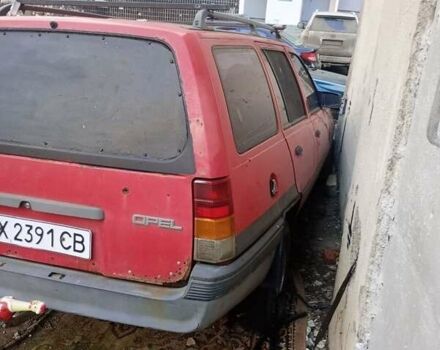 Червоний Опель Кадет, об'ємом двигуна 1.3 л та пробігом 200 тис. км за 400 $, фото 3 на Automoto.ua