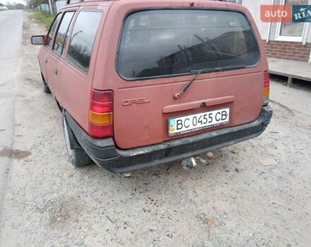 Червоний Опель Кадет, об'ємом двигуна 1.6 л та пробігом 280 тис. км за 450 $, фото 4 на Automoto.ua